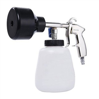 Tornador putu pistole